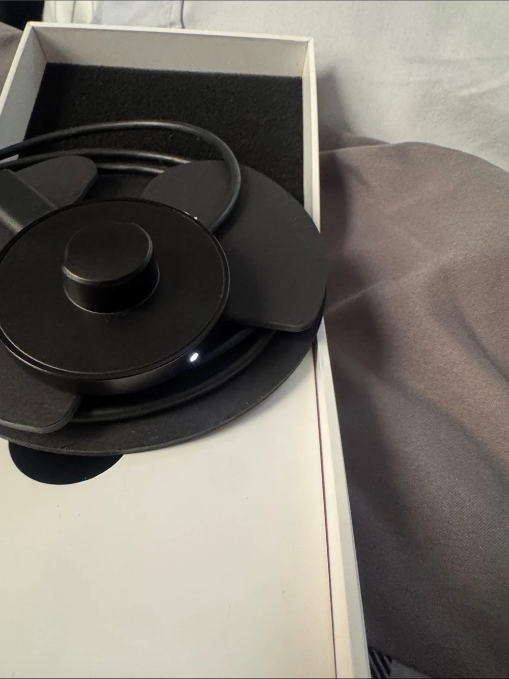 Oura Black Magnetic Charging Dock with Branded Cable